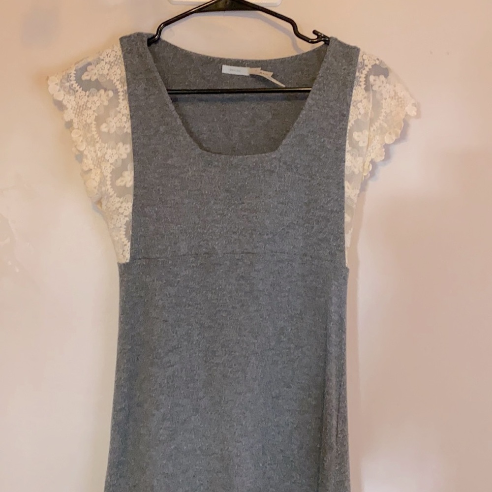 Lace top, grey